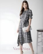 Women's Black & White Animal Print Knee-Length Dress - Image 4